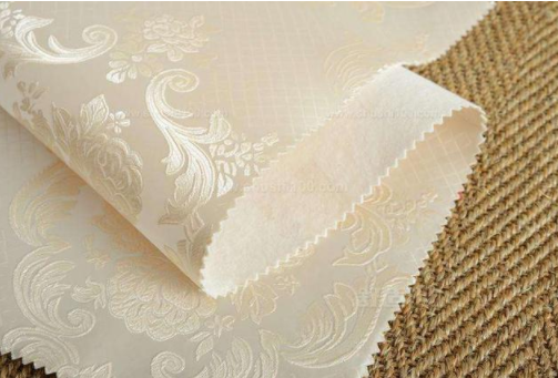 室內(nèi)新型裝飾材料：墻紙和墻布有什么區(qū)別？用墻布好還是墻紙好