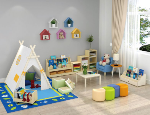 幼兒園裝修設(shè)計(jì)：幼兒園家具應(yīng)該怎么選擇：塑料 or 木質(zhì)？