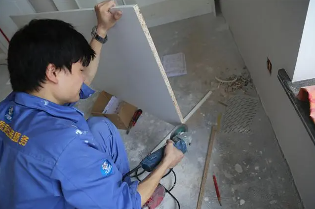 聲明：在左右手平臺下單，不會額外收取商家（用戶）任何費用！